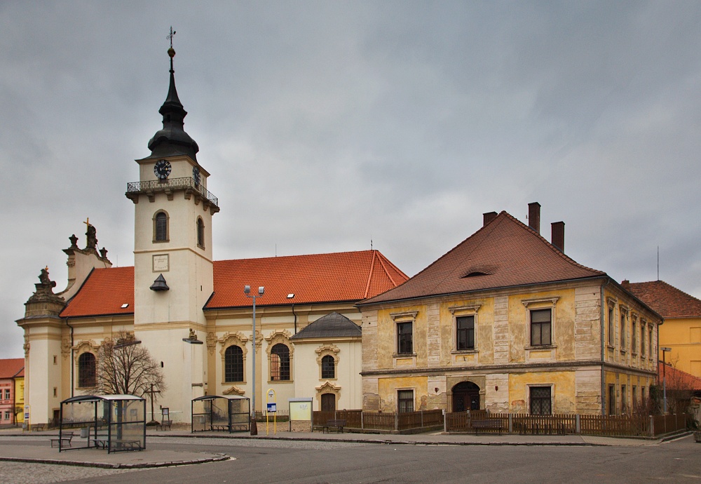 DKANSK KOSTEL SV. BARTOLOMJE HEMANV MSTEC