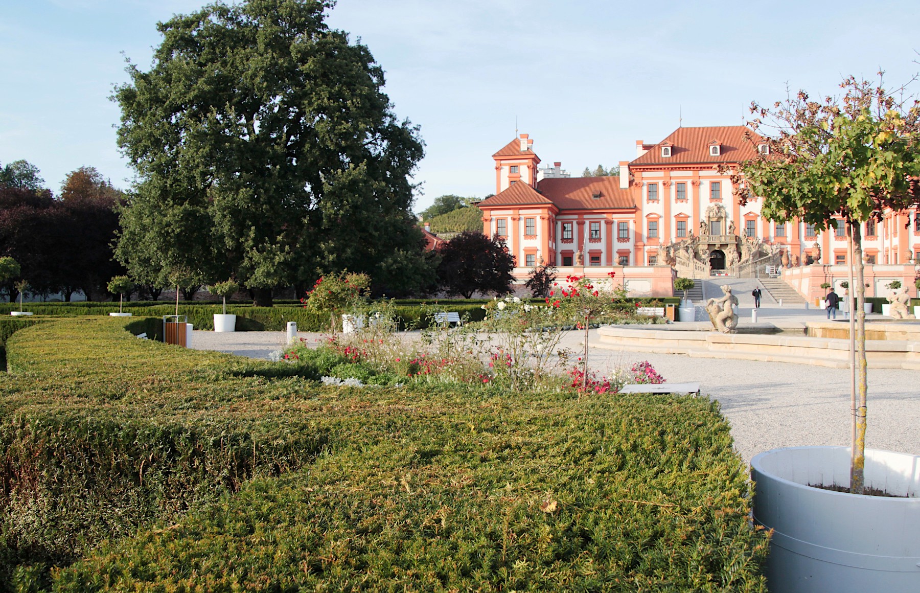 TROJSK ZAHRADA - PRAHA TROJA 