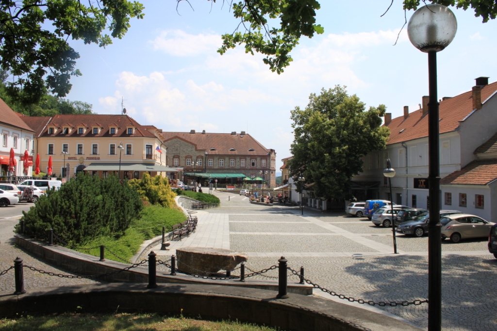 HLUBOK NAD VLTAVOU